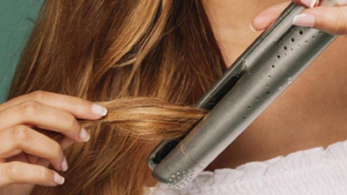 Una joven murió electrocutada al intentar usar una planchita de pelo |  Entrelíneas.info