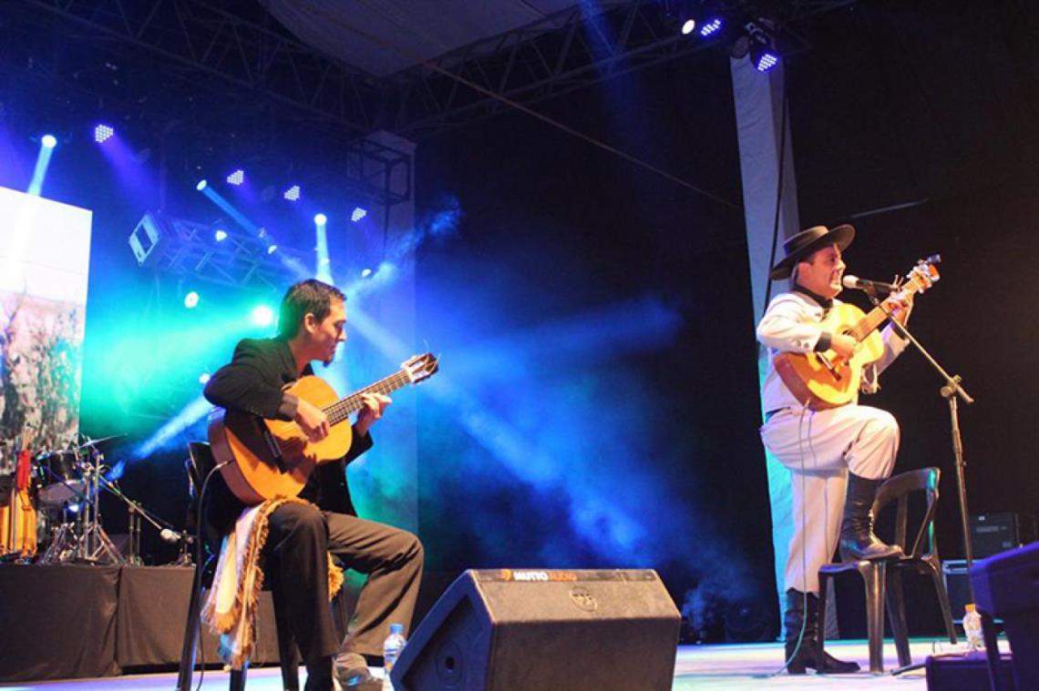 La Fiesta de la Guitarra se puede ver en todo el país por TV Pública
