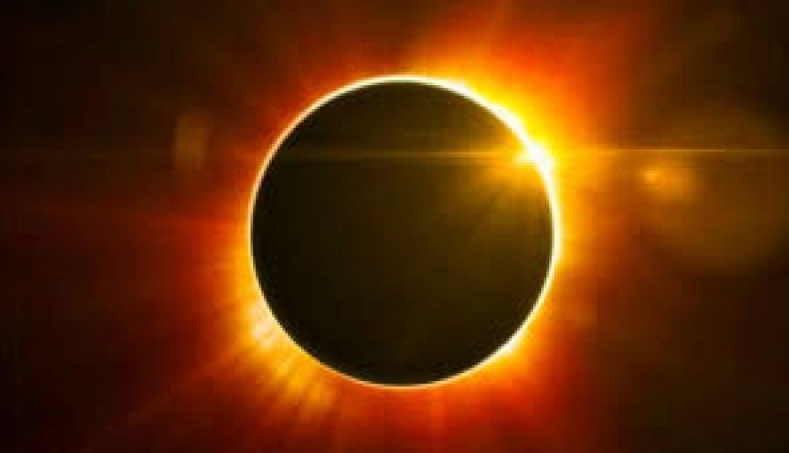 Cuándo y cómo será el gran eclipse solar total que se verá en la