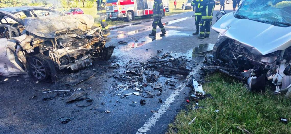 Imagen de Ruta 41: choque frontal y auto incendiado dejó dos muertos, entre ellos un nene de 5 años