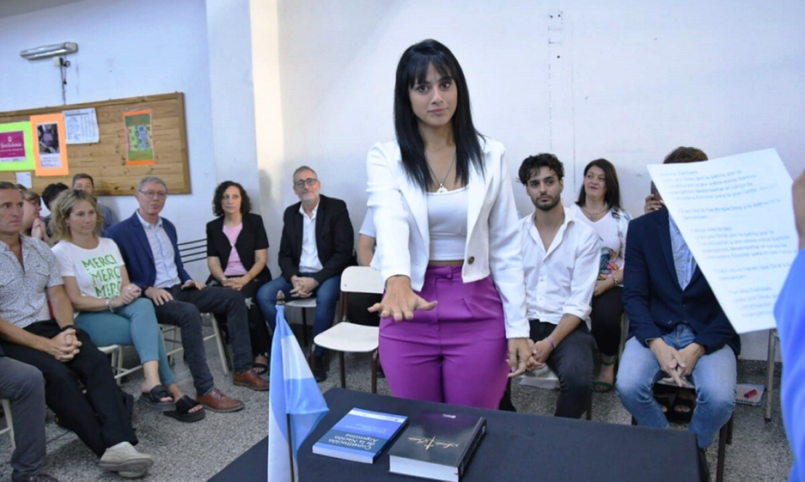 Imagen de Bahía Blanca: juzgan a una consejera de La Libertad Avanza acusada de denunciar una violación falsa que llevó a dos hombres a prisión