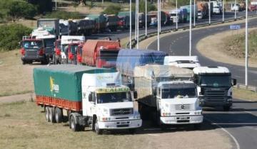 Imagen de Paritarias: cómo quedan los salarios de bancarios y camioneros tras el arreglo salarial