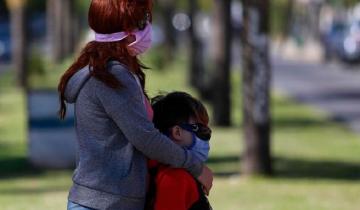 Imagen de Autorizan que niños de hasta 12 años vayan a hacer las compras con sus padres