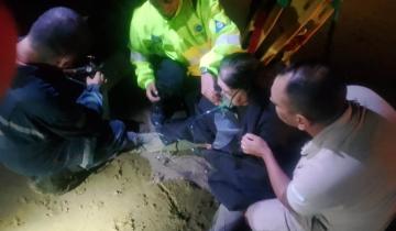 Imagen de Santa Teresita: Prefectura rescató del mar y salvó la vida de una mujer inconsciente que estaba a 50 metros de la playa