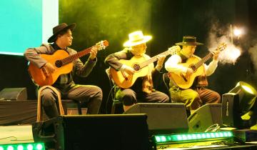 Imagen de Dolores: hoy, con Emilia Mernes y Destino San Javier, la Fiesta Nacional de la Guitarra empieza a transitar su recta final
