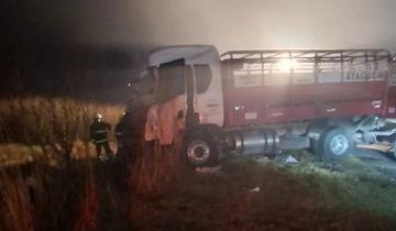 Imagen de Accidente fatal en la Ruta 74: chocaron dos camiones de frente y murió uno de los conductores