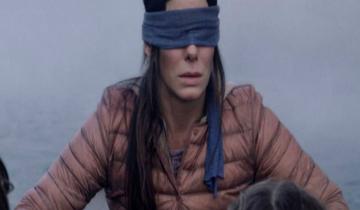 Imagen de Qué es el Bird Box Challenge y por qué hasta Netflix se metió en la polémica