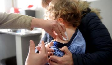 Imagen de Desde mañana será libre la vacunación para menores de entre 6 meses y 3 años