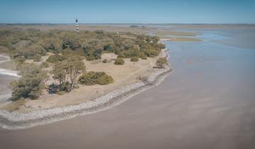 Imagen de Kitesurf: Prefectura de Uruguay se suma a la búsqueda de Victoria, la joven desaparecida en Punta Rasa