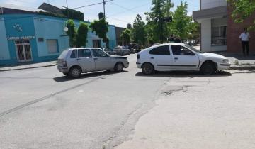 Imagen de Choque entre dos autos en Dolores