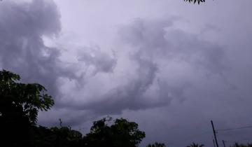 Imagen de Emiten un alerta por lluvias y vientos intensos para la Costa Atlántica