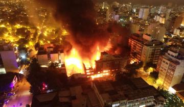 Imagen de Un impresionante incendio se desató en Mar del Plata