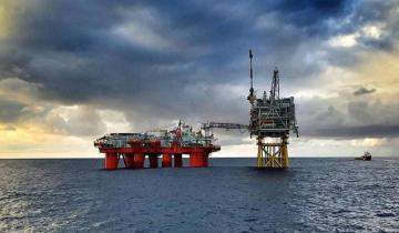Imagen de Mar del Plata: la Justicia habilitó la exploración petrolera a 300 kilómetros de las costas