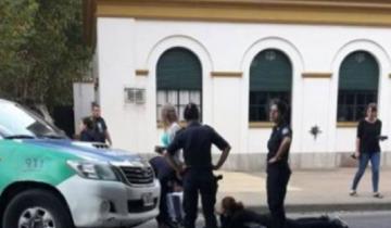 Imagen de Un patrullero embistió a una mujer a metros de la Comisaría de Chascomús