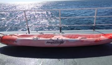Imagen de Encuentran en Villa Gesell un kayak igual al de los pescadores desaparecidos en Pinamar