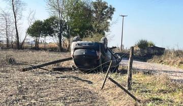 Imagen de Trágico accidente: una chica de 12 años le sacó el auto al padre, chocó contra un poste y murió