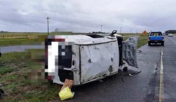 Imagen de Ruta 11: tres heridos a raíz del vuelco de una camioneta en General Conesa