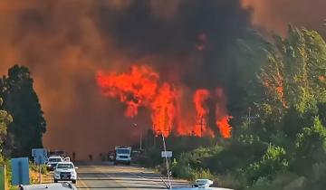 Imagen de La Región: Bomberos de Costa del Este y Cariló viajan a combatir los incendios en El Bolsón