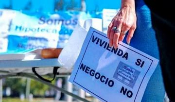 Imagen de La Región: intiman a una familia que tomó un crédito UVA a pagar $ 12 millones para no ejecutar su hipoteca