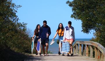 Imagen de Verano 2024 en La Costa: turismo gasolero, menos días y más visitantes del conurbano