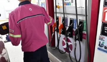 Imagen de Cerraron dos estaciones de servicio en Mar del Plata: hay 20 trabajadores en la calle