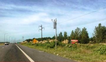 Imagen de Ruta 11: instalan nuevos radares de velocidad frente a dos accesos al Partido de La Costa