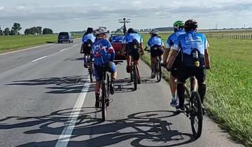 Imagen de “Tour Azul” llega a Dolores: una bicicleteada de 400 kilómetros para concientizar sobre autismo