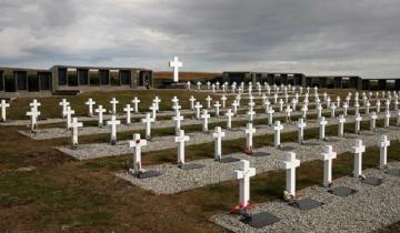 Imagen de Vigilia por el 2 de abril en Dolores: 632 campanadas por los muertos en Malvinas