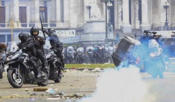 Imagen de Incidentes en el Congreso dejan al menos 27 detenidos y 11 heridos