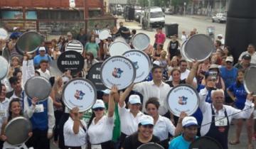 Imagen de Los mozos y las camareras de La Costa se divirtieron en otra edición de la carrera veraniega