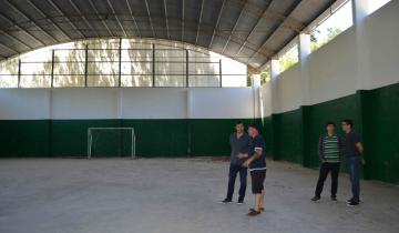 Imagen de Se construyen tres Polideportivos más en La Costa