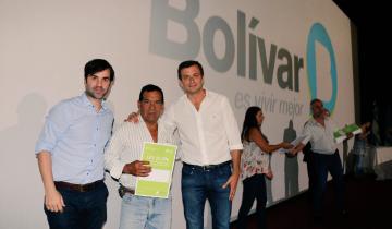 Imagen de "Creemos en la renovación del peronismo", dijo Echarren al visitar a Bucca en Bolívar
