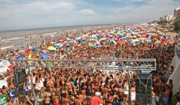 Imagen de Con miles de personas cerraron los carnavales en las playas de La Costa