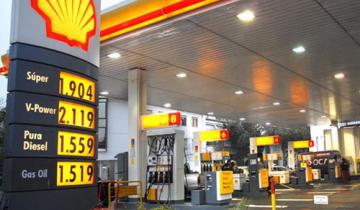Imagen de Shell se suma a Axion y baja 2,7% el precio de sus naftas