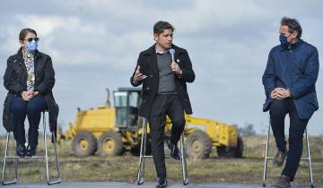 Imagen de Kicillof: "Vamos a buscar tierra en todo el conurbano para hacer la urbanización que falta"