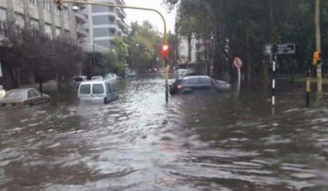 Imagen de Familias evacuadas y escuelas sin clases por las fuertes lluvias en la región