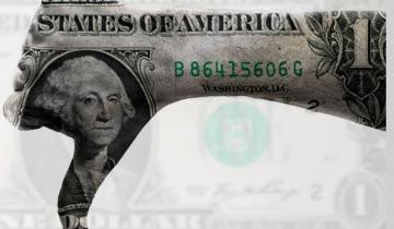 Imagen de Cómo impacta la trepada récord del dólar en el bolsillo