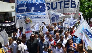 Imagen de Los docentes paran el próximo martes contra la represión en Chubut y Corrientes