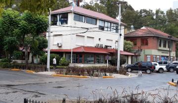 Imagen de Pinamar: ponen en venta el edificio municipal y el Concejo Deliberante y planean llevarlo a Ostende