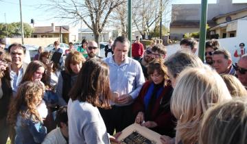 Imagen de Dolores: emotiva inauguración de la Plazoleta Félix Ismael Acha