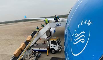 Imagen de Regresó el primer vuelo que trajo insumos médicos desde Shangai