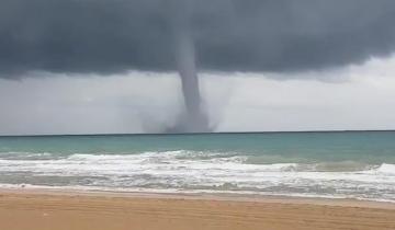 Imagen de Qué es una tromba marina y por qué pasó por la Costa Atlántica