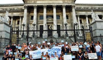 Imagen de El Gobierno confirmó que hará cambios en los créditos UVA para aliviar a los deudores