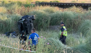 Imagen de Tragedia en la Ruta 2: un hombre murió tras volcar con su auto a 15 kilómetros de llegar a su destino de vacaciones