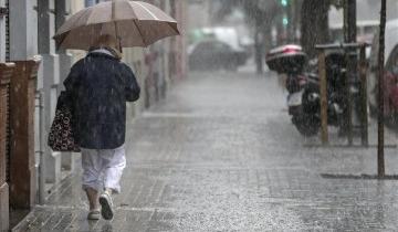 Imagen de Nuevo alerta por tormentas extremas en Buenos Aires: elevan a nivel naranja y se encienden todas las alarmas