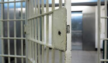 Imagen de La Provincia: detienen a un agente Servicio Penitenciario Bonaerense por abusos sexuales en la cárcel