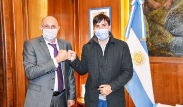Imagen de Francisco Echarren vuelve a pedir licencia como intendente de Castelli: esta vez se suma al ministerio de Transporte de la Nación