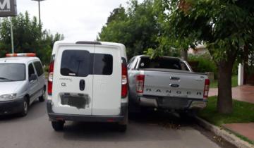 Imagen de Un hombre se descompuso y chocó a una camioneta estacionada