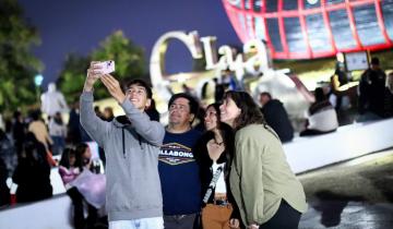 Imagen de Buen clima y playas colmadas: la Costa Atlántica atraviesa el mejor fin de semana de la temporada