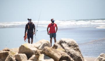 Imagen de Temporada 2021: miles de viajeros llegan a la Costa Atlántica en el primer fin de semana turístico desde el inicio de la pandemia